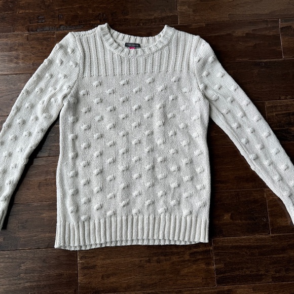 Vince Camuto Bobble Sweater - Picture 1 of 2